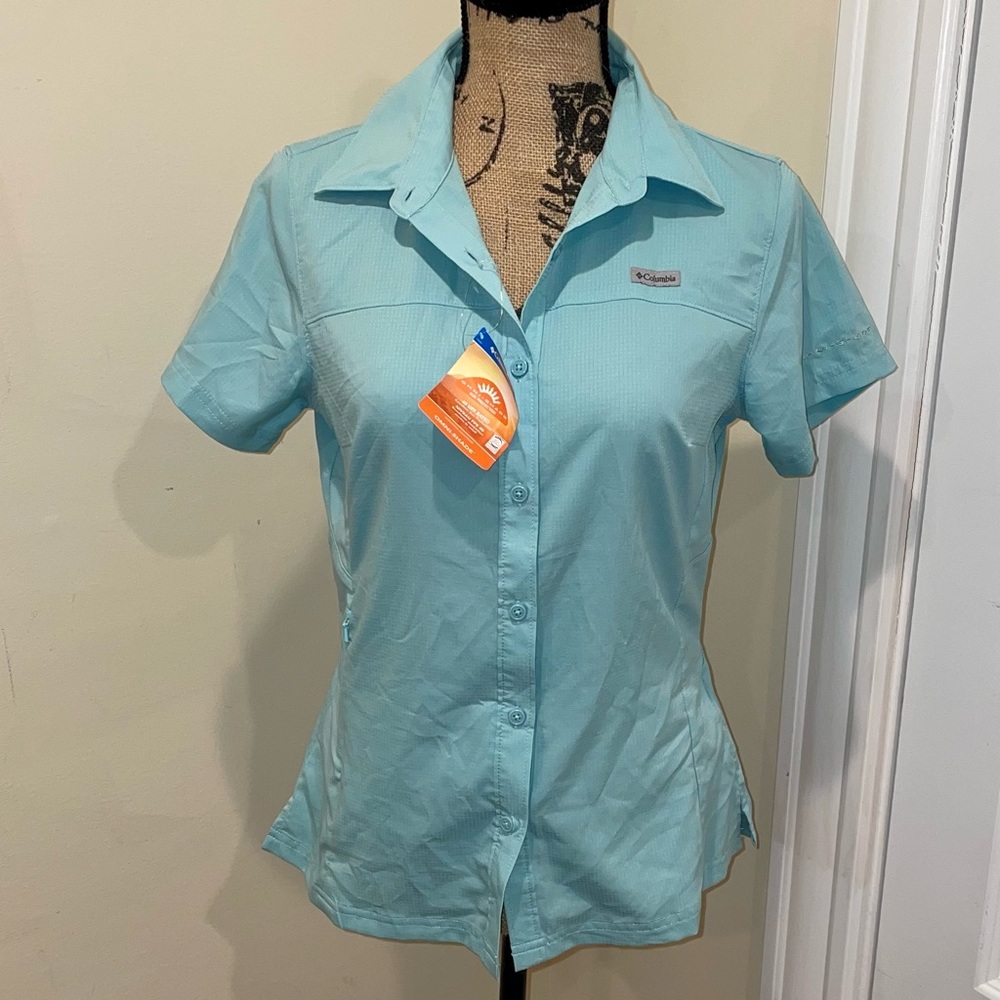 NWT Columbia Button Down